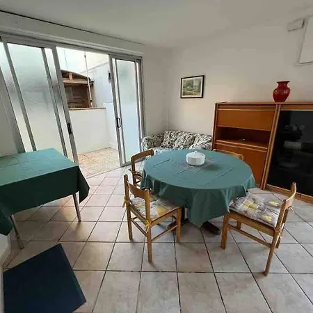 Zona Marano - Trilocale A 100 Mt Dal Mare Riccione