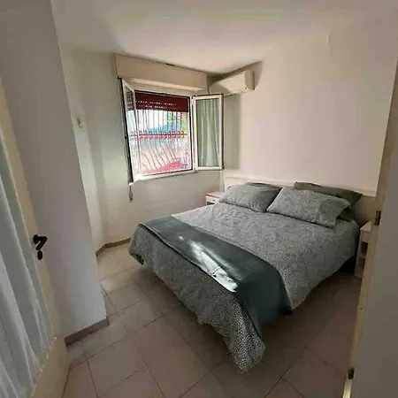 Zona Marano - Trilocale A 100 Mt Dal Mare * Riccione