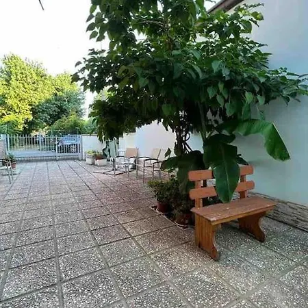 Zona Marano - Trilocale A 100 Mt Dal Mare Riccione